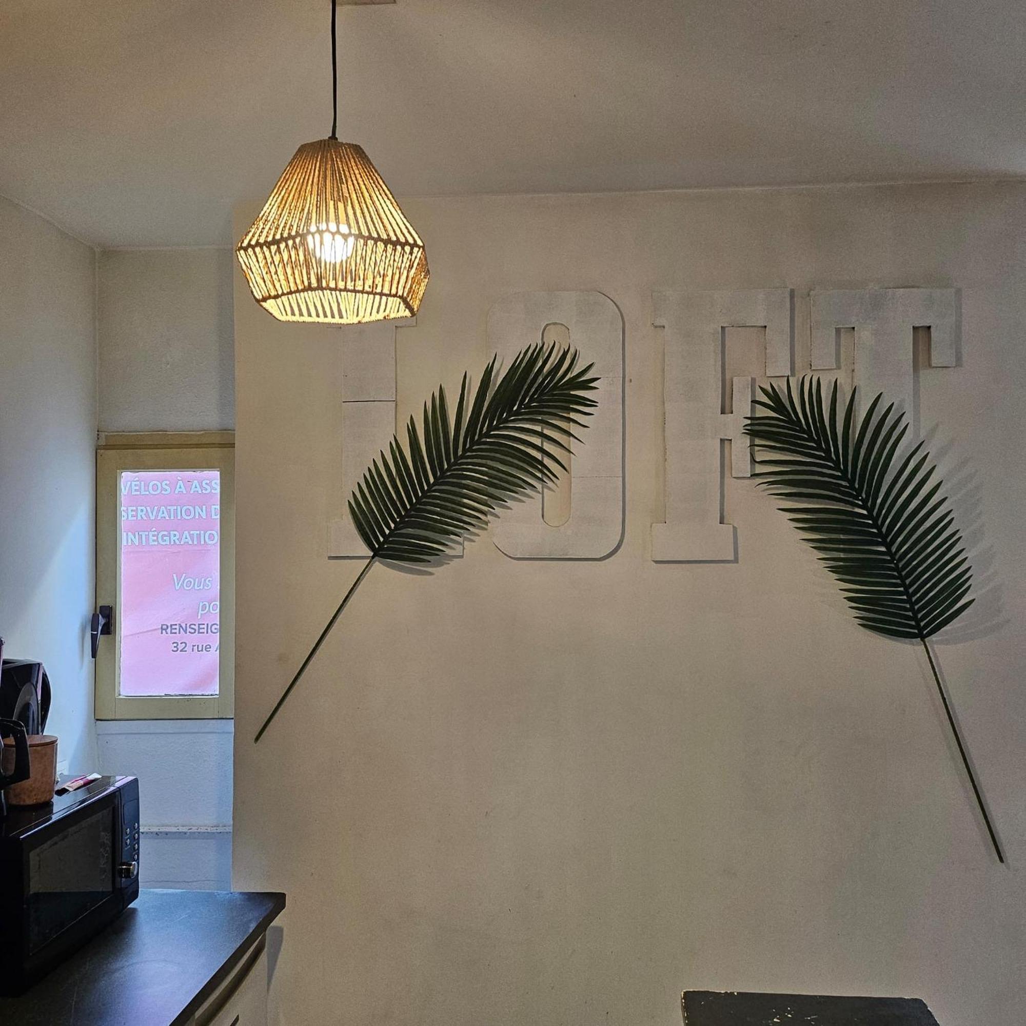 49 Studio Centre-Ville Box A Bagages Gratuits Carcassonne Exterior foto